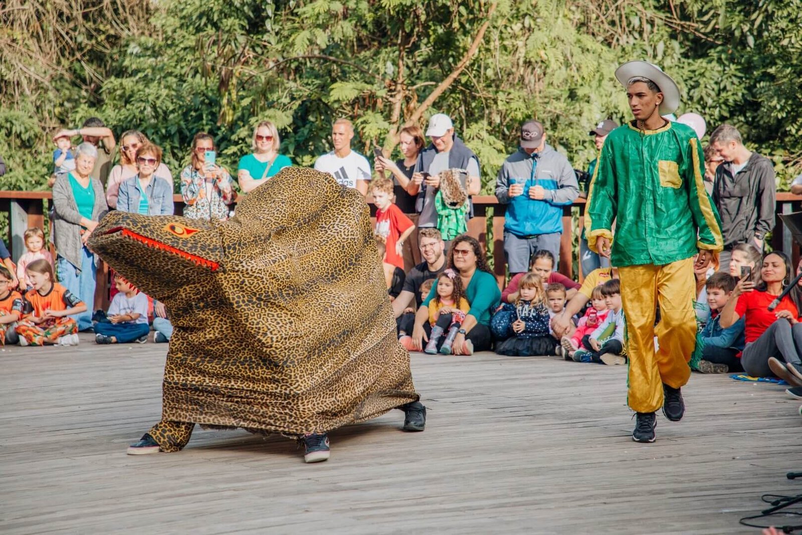 Fort Atacadista enaltece a cultura manezinha no aniversário de Florianópolis